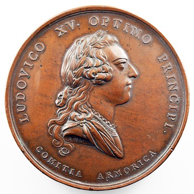 • MEDAILLE LOUIS XV